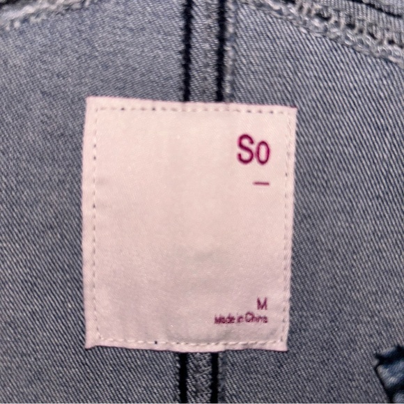 SO Distressed Denim Overall Dress Size Medium - Picture 5 of 5